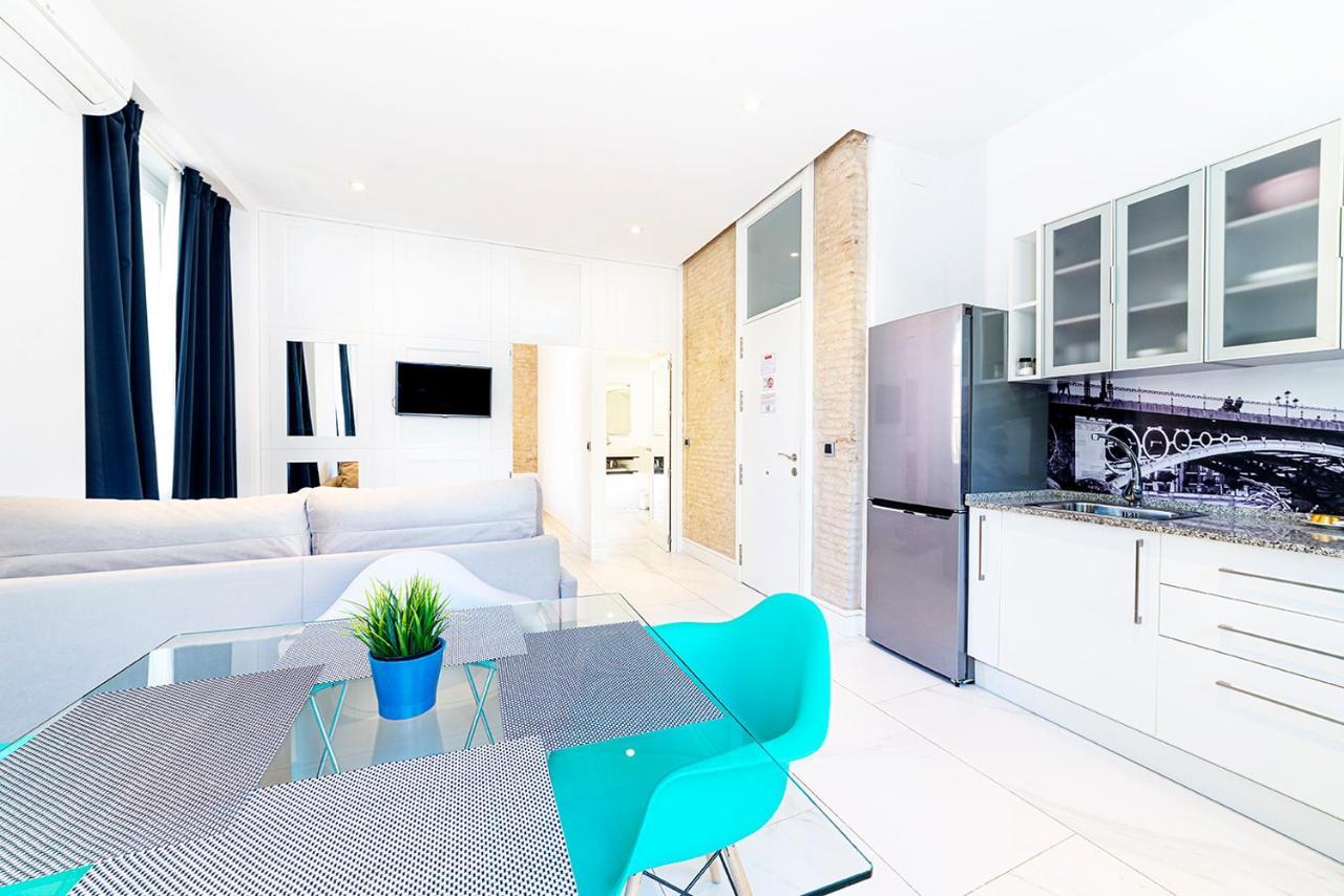 Alohamundi Adriano Apartment Seville Ngoại thất bức ảnh